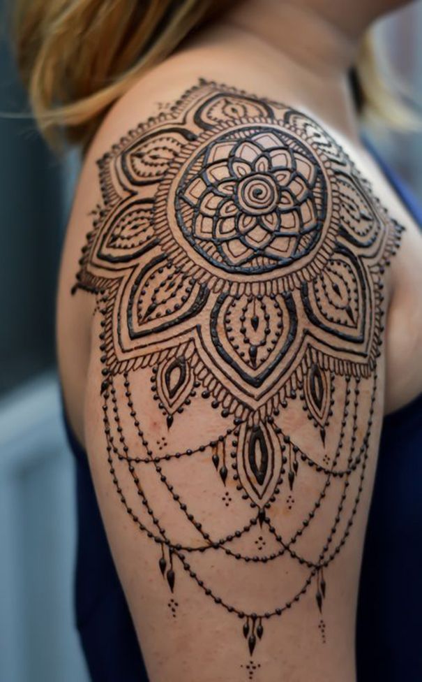 tattoo schulter Henna