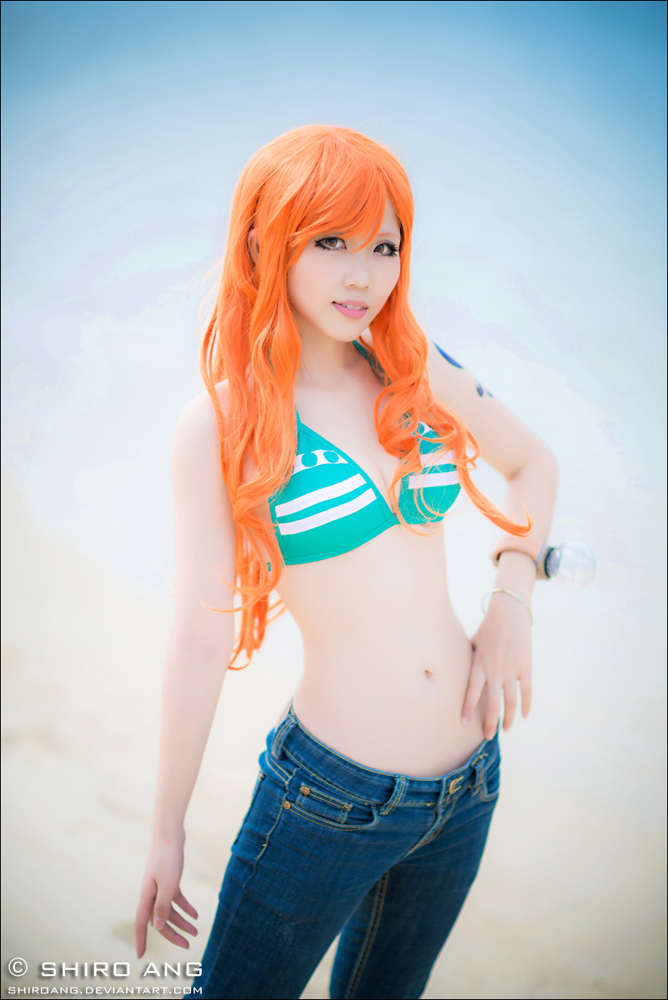 Nami cosplay naked